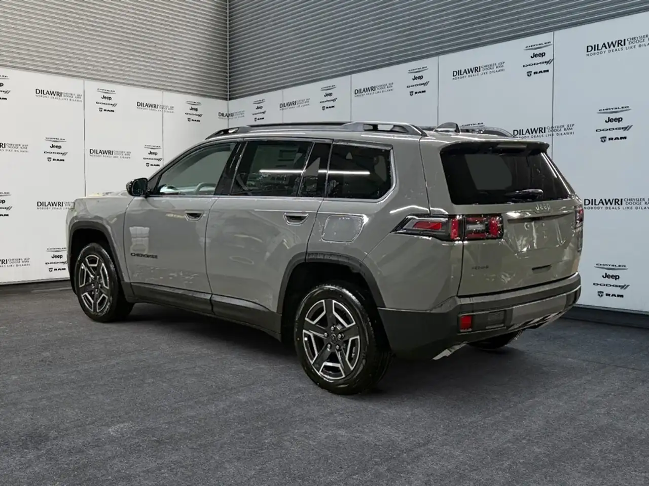 Jeep Cherokee снимка Jeep Cherokee