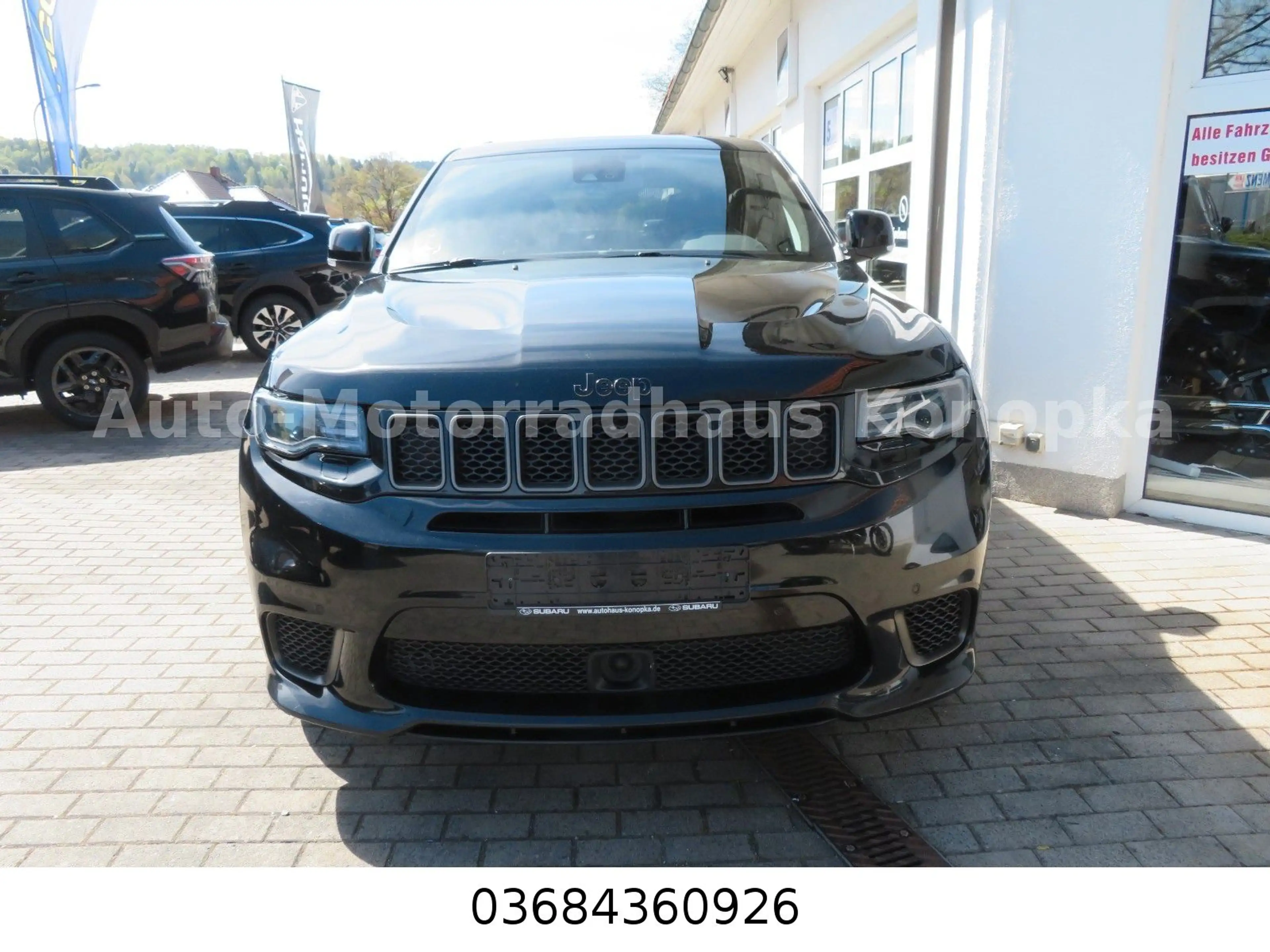 Jeep Grand Cherokee 6.2 V8 Trackhawk — photo 2