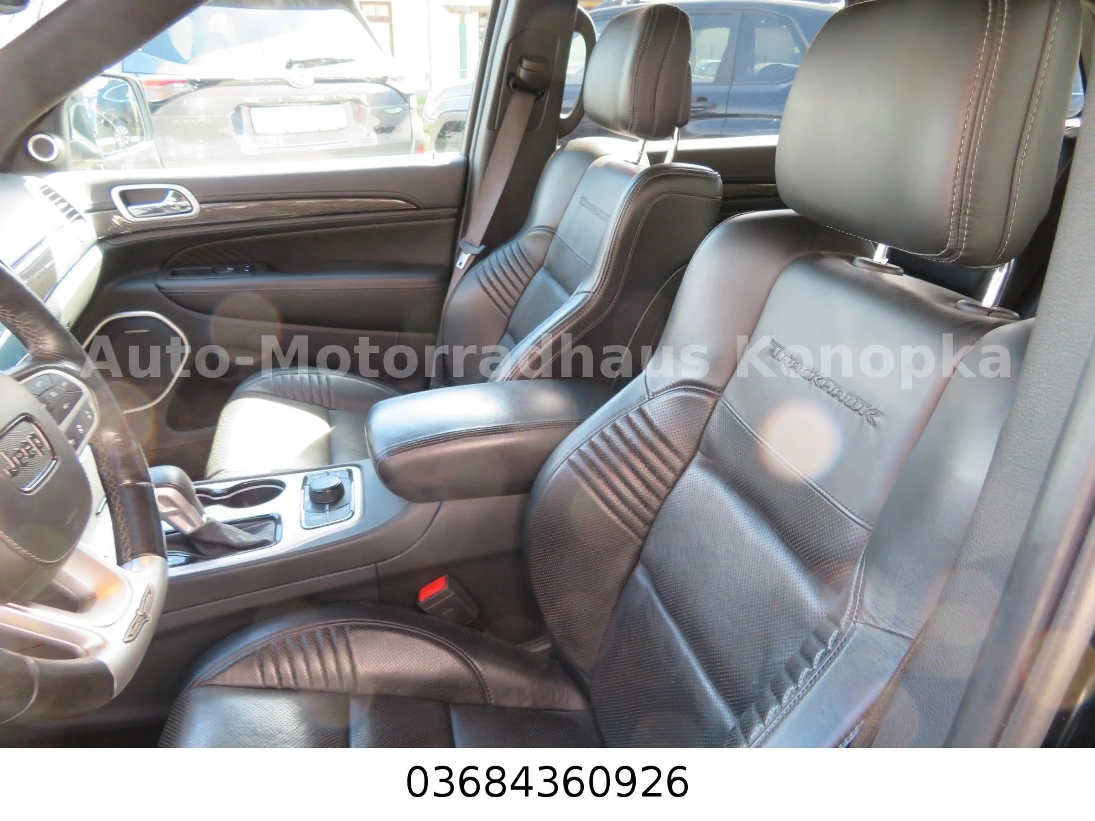 Jeep Grand Cherokee 6.2 V8 Trackhawk — photo 12