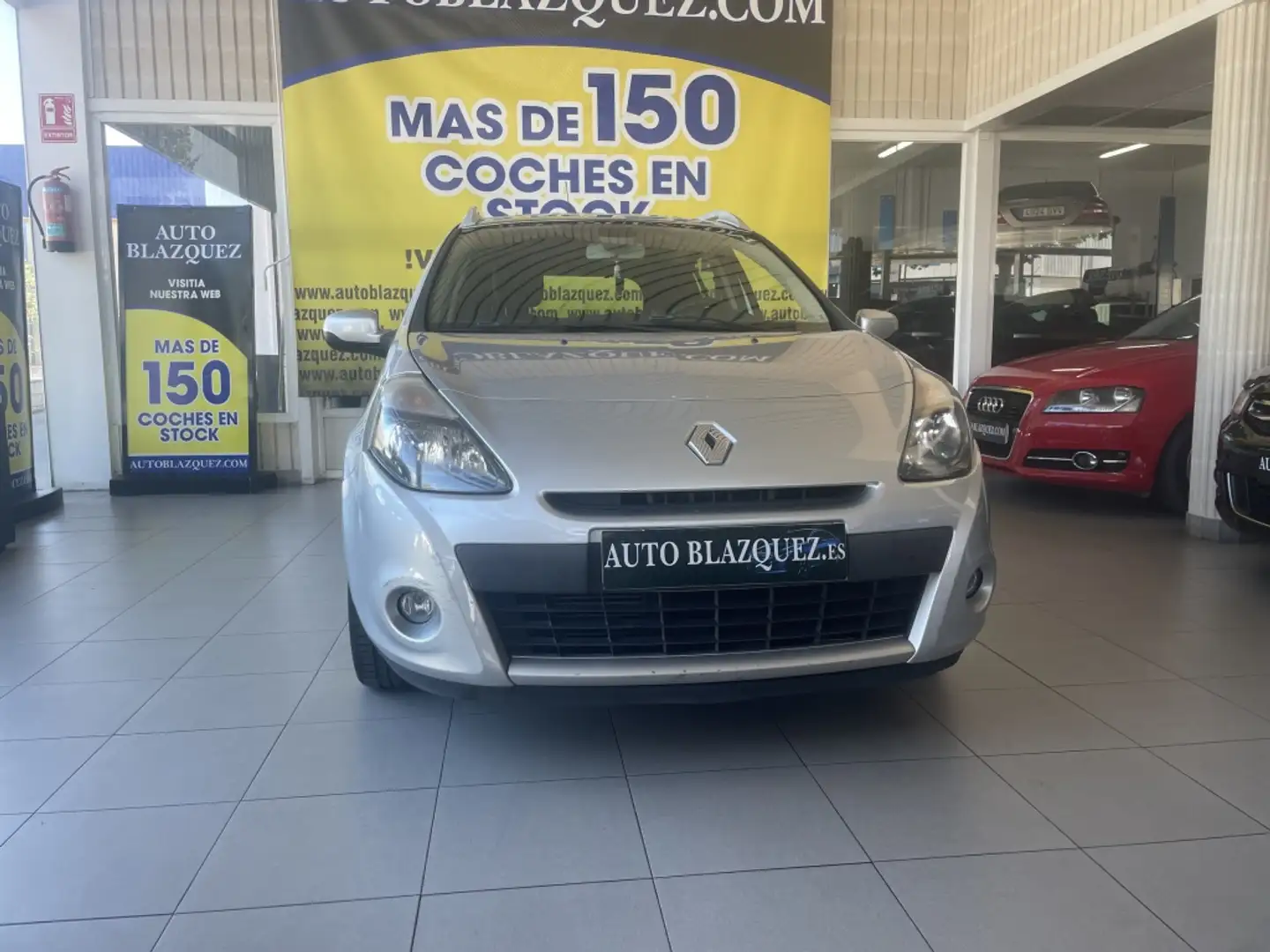 Renault Clio Grand Tour 1.5DCI Dynamique 90 eco2 Plateado - 2