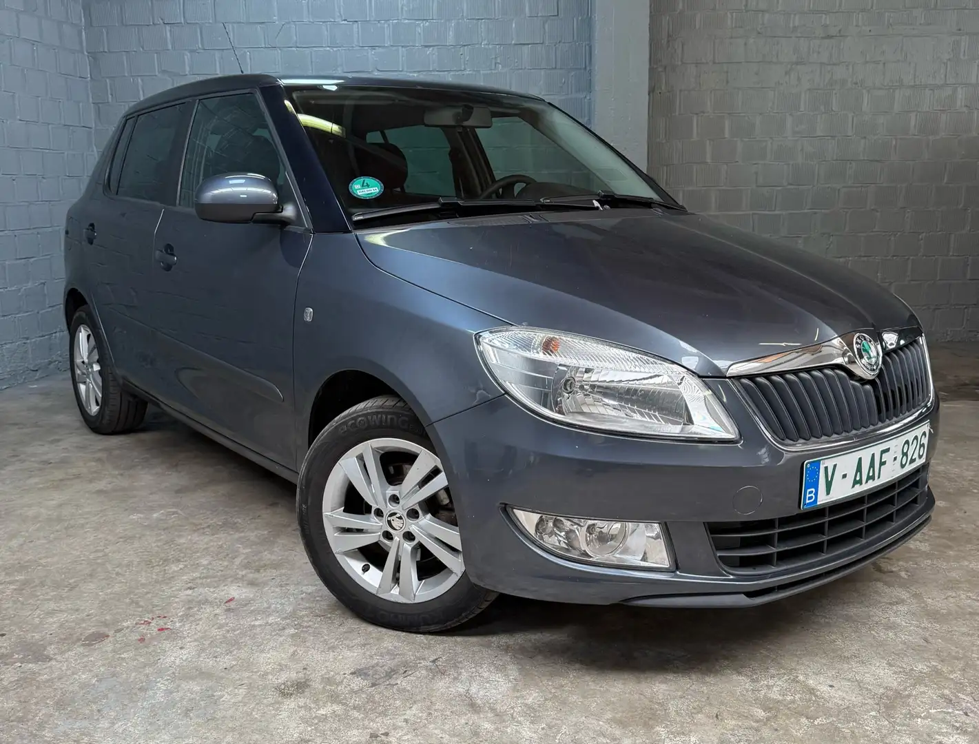 Skoda Fabia 1.2 TSI Ambiente Сірий - 1