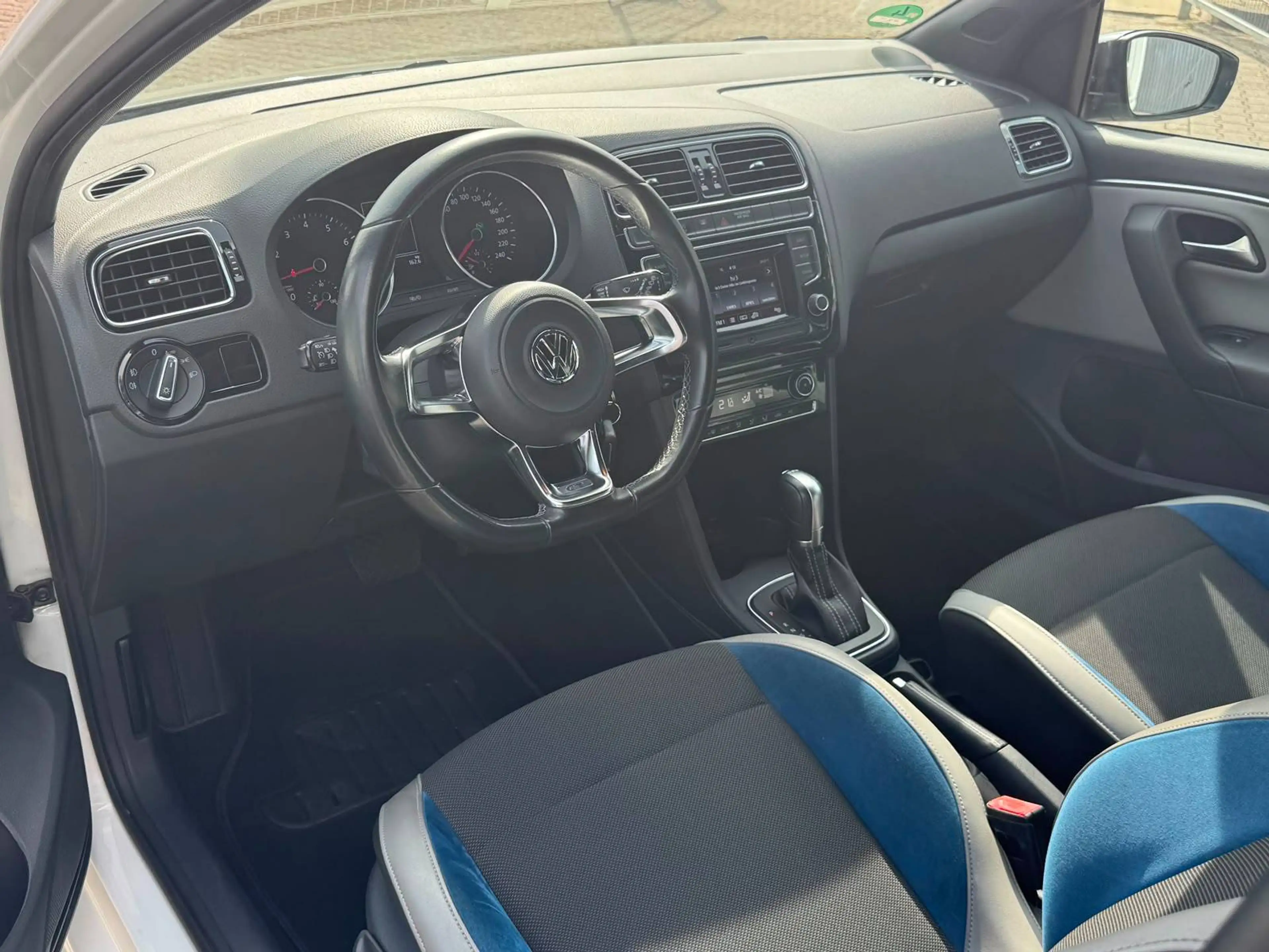 Volkswagen Polo BlueGT BMT/Start-Stopp — photo 13