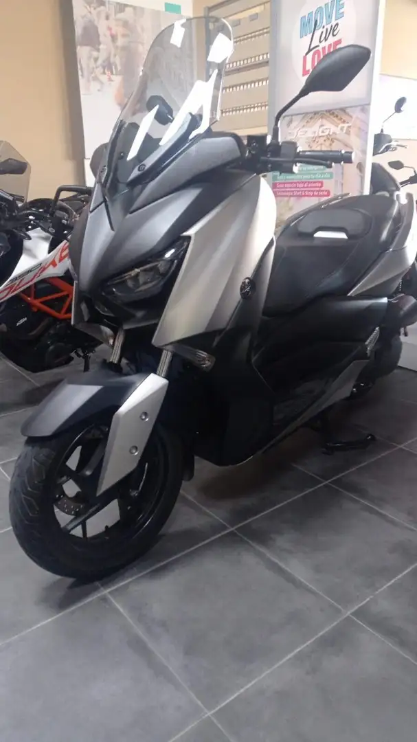 Yamaha X-Max 125 Gris - 2