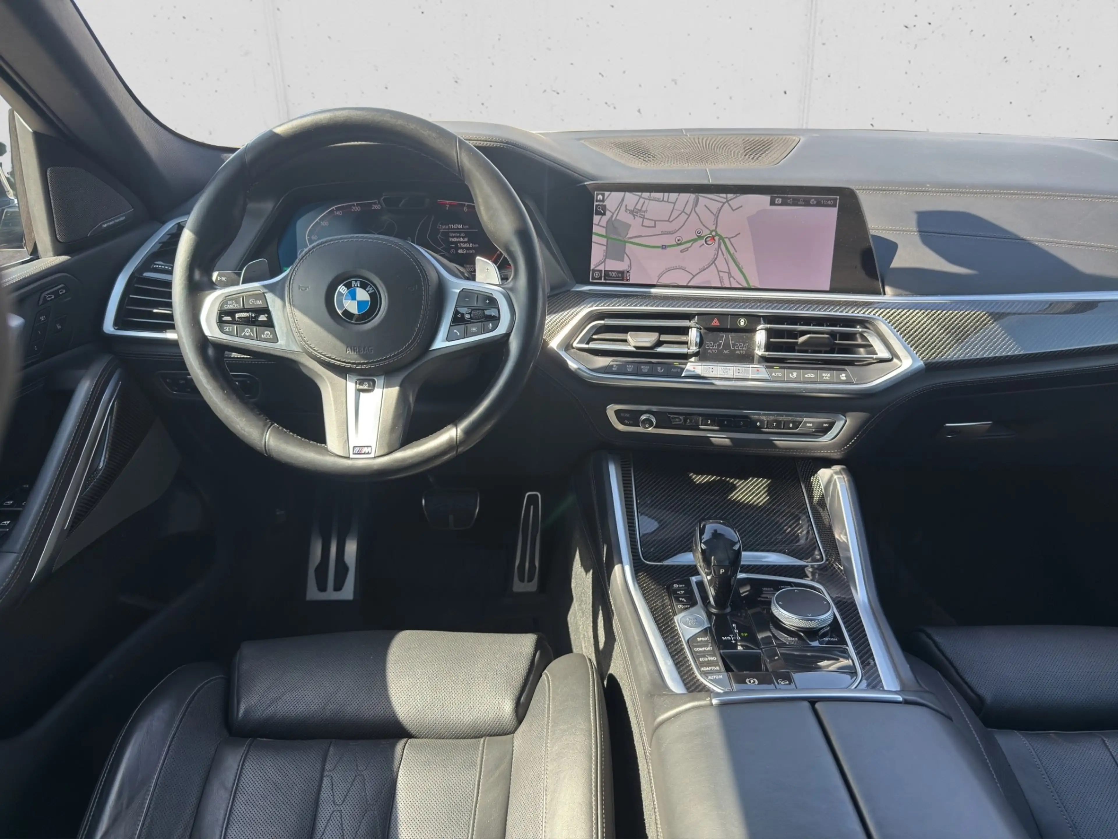 BMW X6 xDrive40i — photo 13