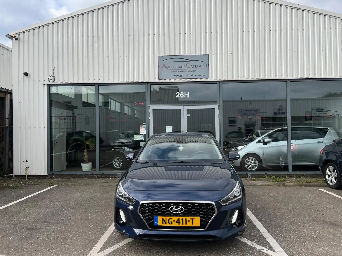 Hyundai i30 1.4 T-GDI PREMIUM | HALF LEER | NAVI | CLIMA | CRU Bleu - 2