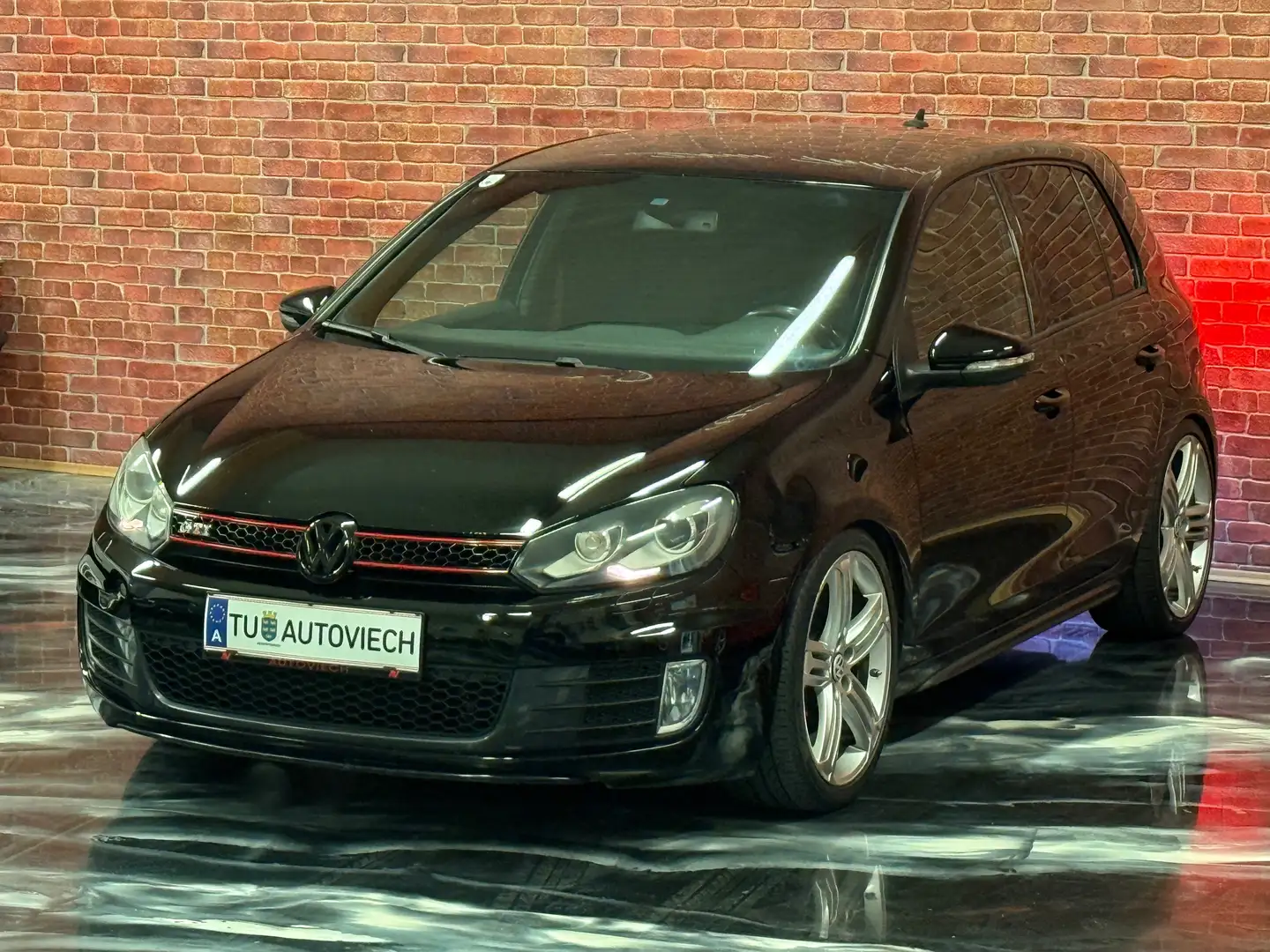 Volkswagen Golf GTI GTI*Performance*Bi-Xenon*DSG*Navi*DYNAUDIO* Schwarz - 1