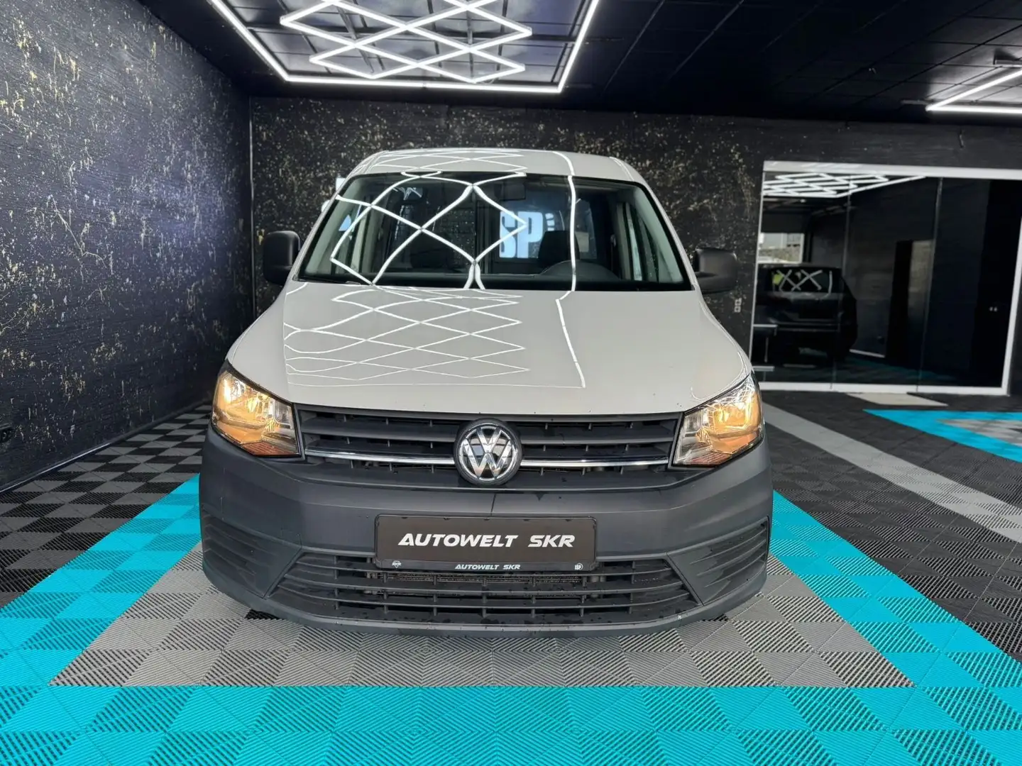 Volkswagen Caddy Nfz Maxi Kasten BMT/1HND/NAVI/TEMP/AHK Weiß - 2