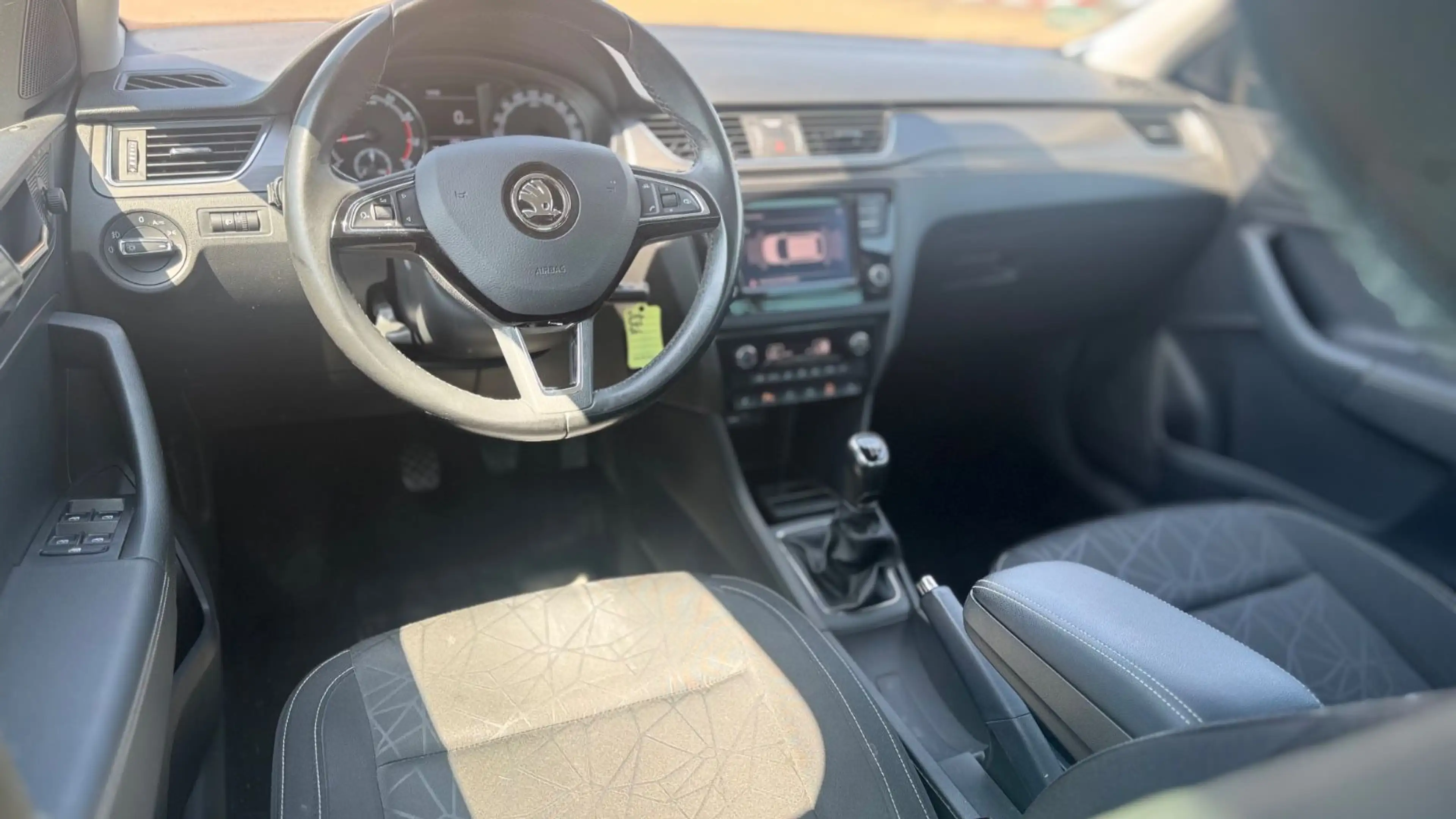 Skoda Rapid/Spaceback Spaceback Clever *XENON*APP*SHZ* — photo 8