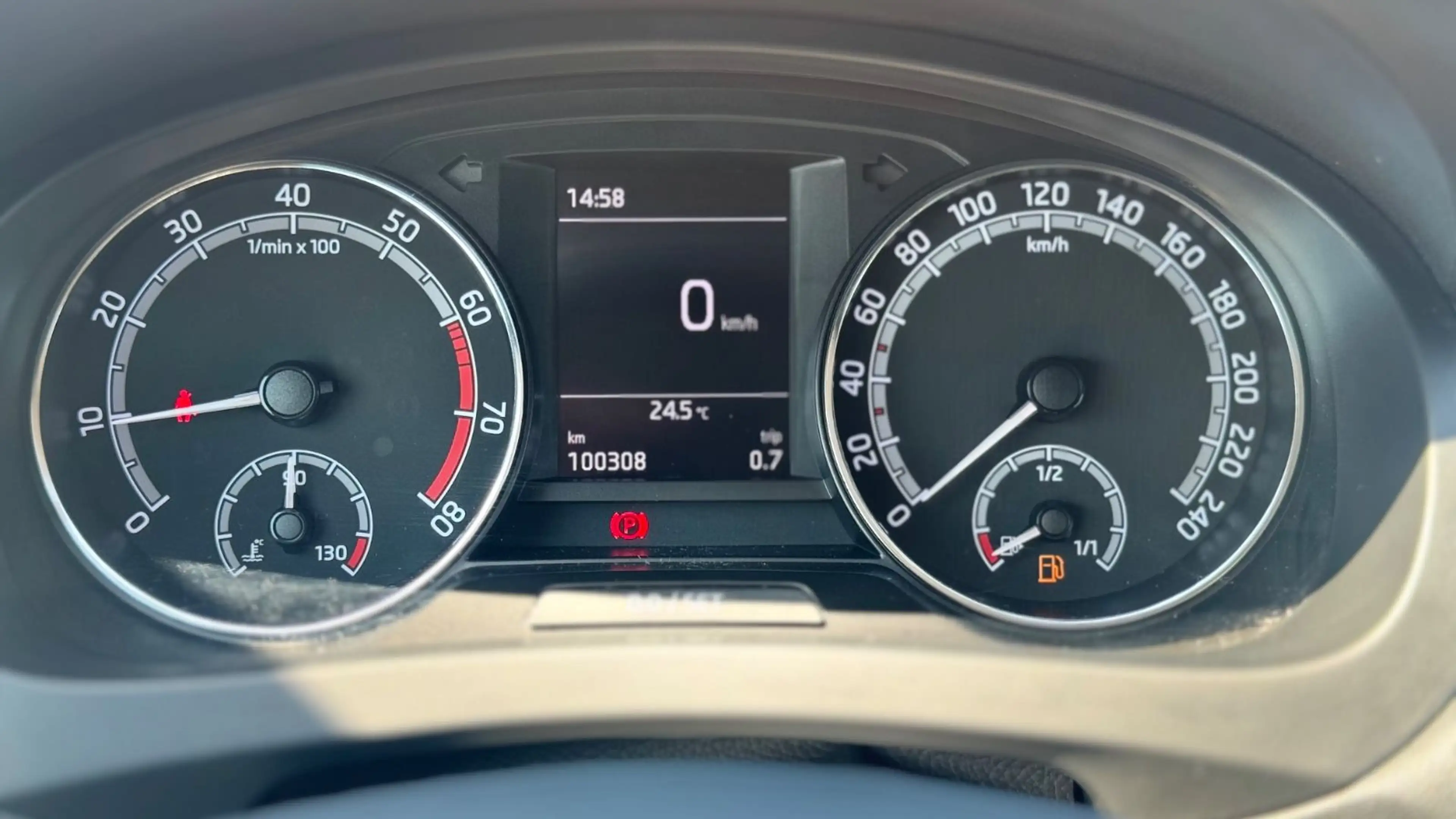 Skoda Rapid/Spaceback Spaceback Clever *XENON*APP*SHZ* — photo 10