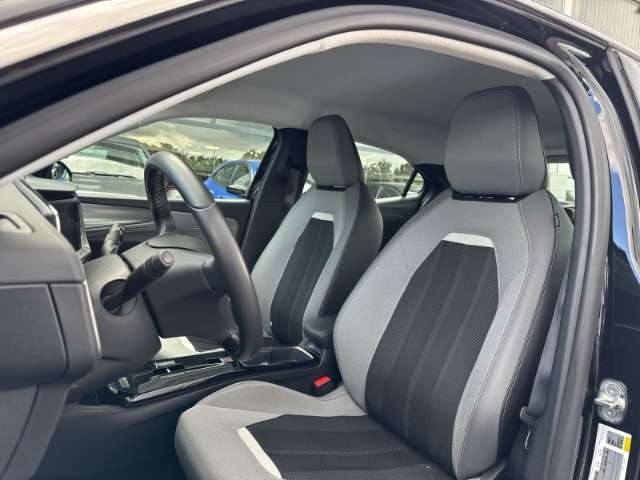 Opel Mokka E