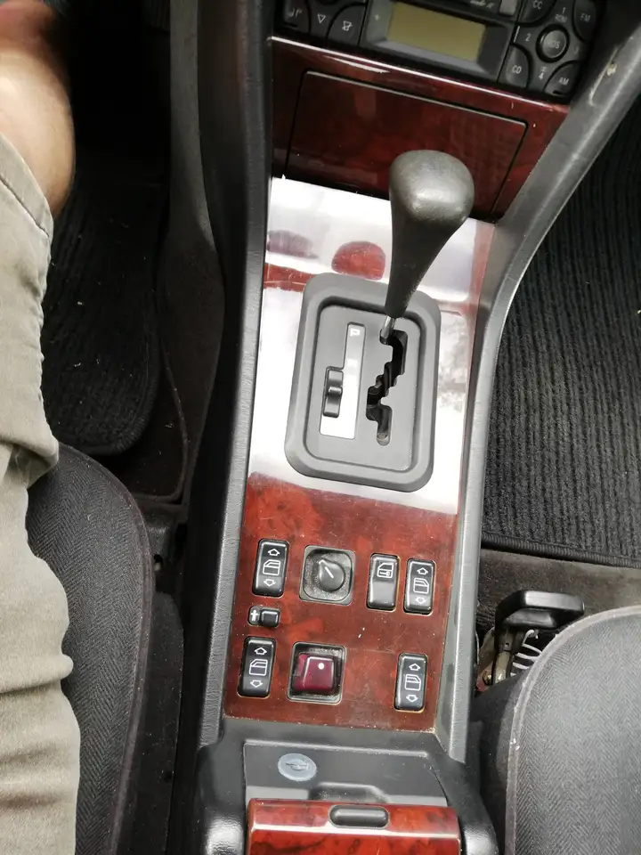 Mercedes-Benz E 200 Cabrio, foto 12