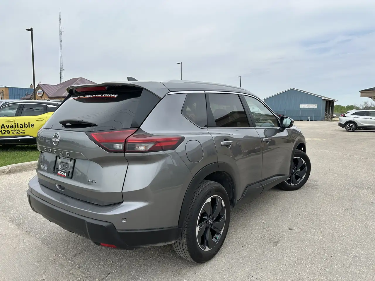 Nissan Rogue снимка Nissan Rogue