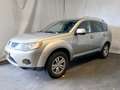 Mitsubishi Outlander 2.4 Invite - Airco - Motor Loopt Onregelmatig - thumbnail 2