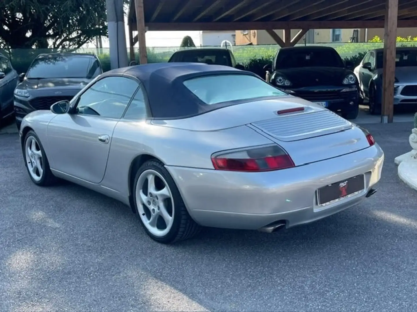 Porsche 996 Carrera cat Cabriolet Argento - 2