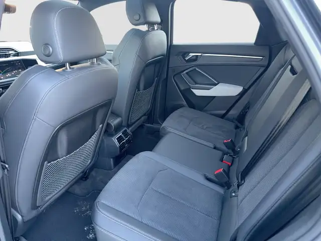 Audi Q3 40 TDI quattro admired Ansicht 8