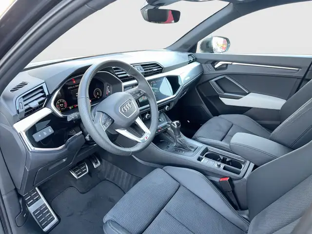Audi Q3 40 TDI quattro admired Ansicht 5