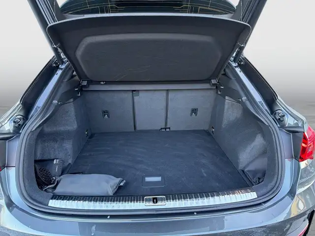 Audi Q3 40 TDI quattro admired Ansicht 10