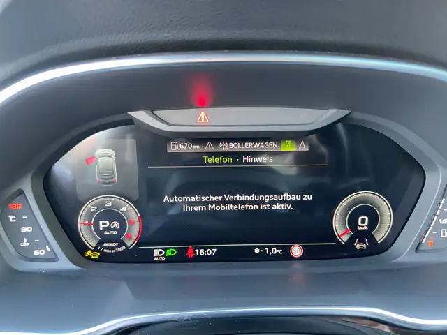 Audi Q3 40 TDI quattro admired Ansicht 6