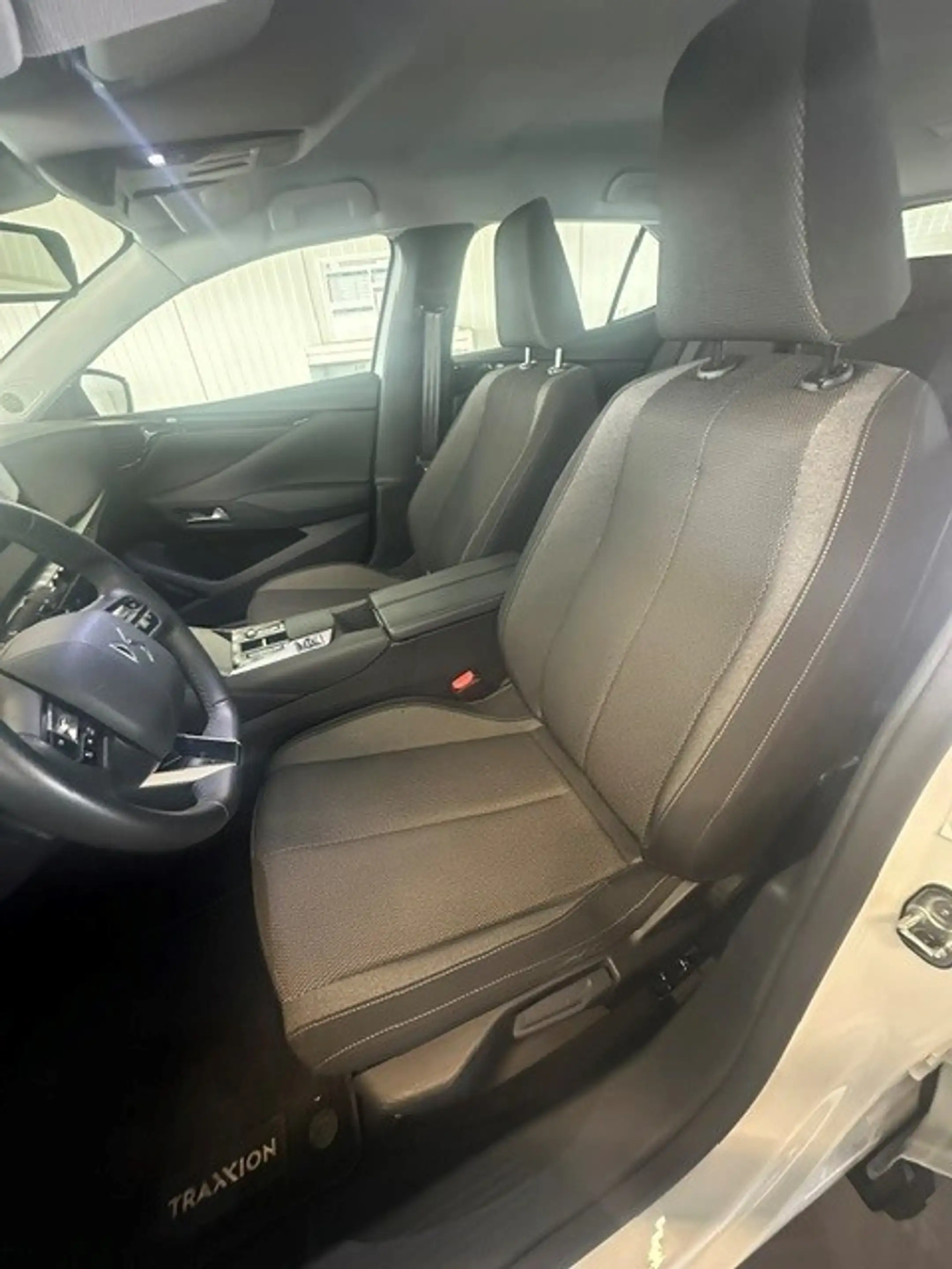 DS Automobiles DS 4 DS 4 1.2 PureTech Rivoli (EU6.4) — photo 3