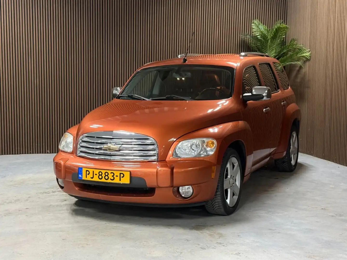 Chevrolet HHR 2.4 LT Orange - 2