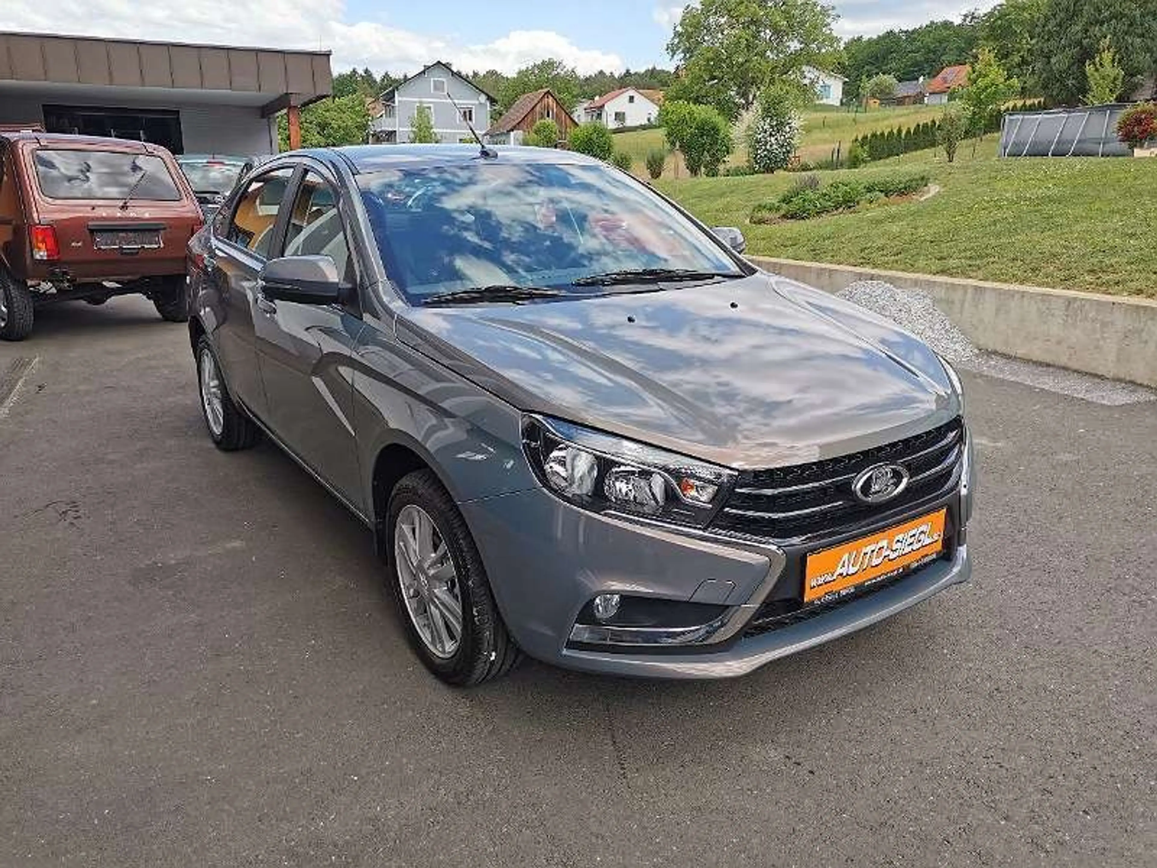 Lada Vesta 1,6 Luxus Aktion — photo 13