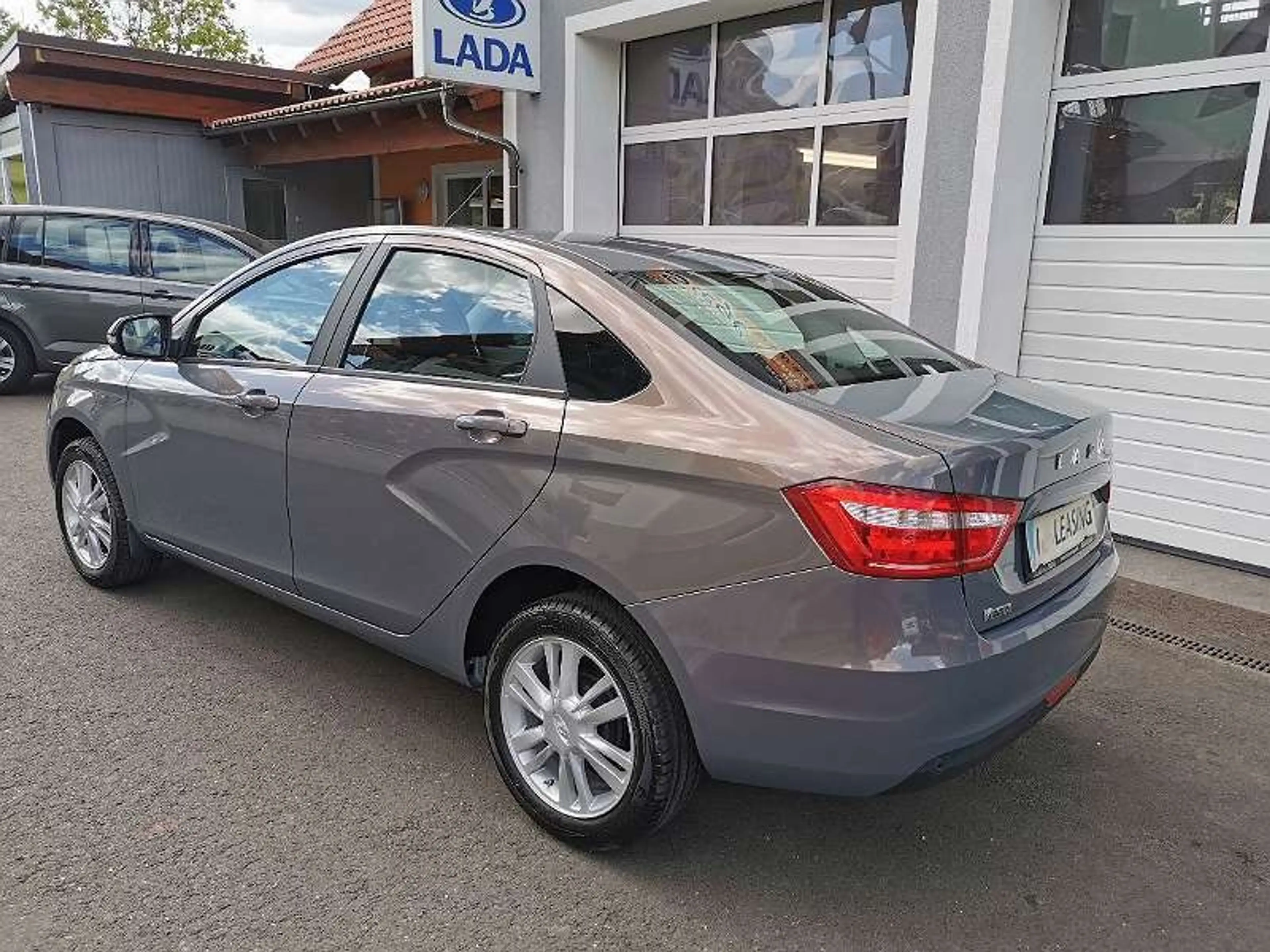 Lada Vesta 1,6 Luxus Aktion — photo 7