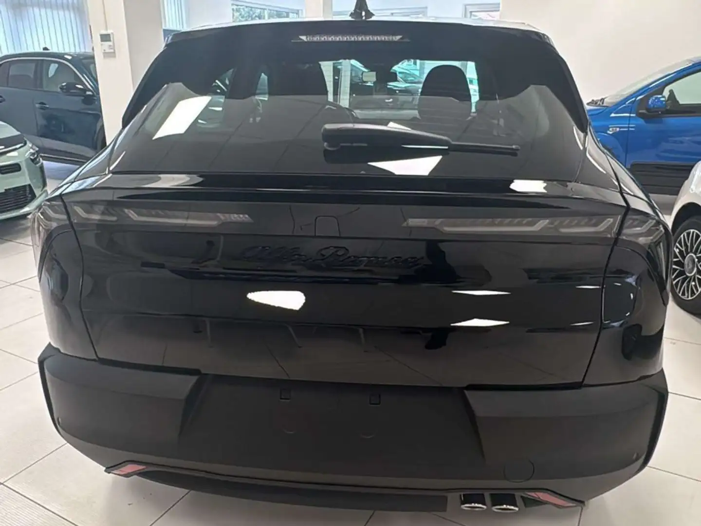 Alfa Romeo Junior Junior 1.2 145 CV Hybrid eDCT6 Noir - 2