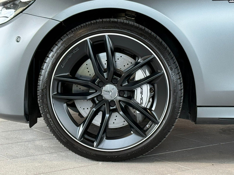 Mercedes-Benz E 53 AMG T-Modell 4Matic+*360°*HUD*Pano*Night* — photo 2