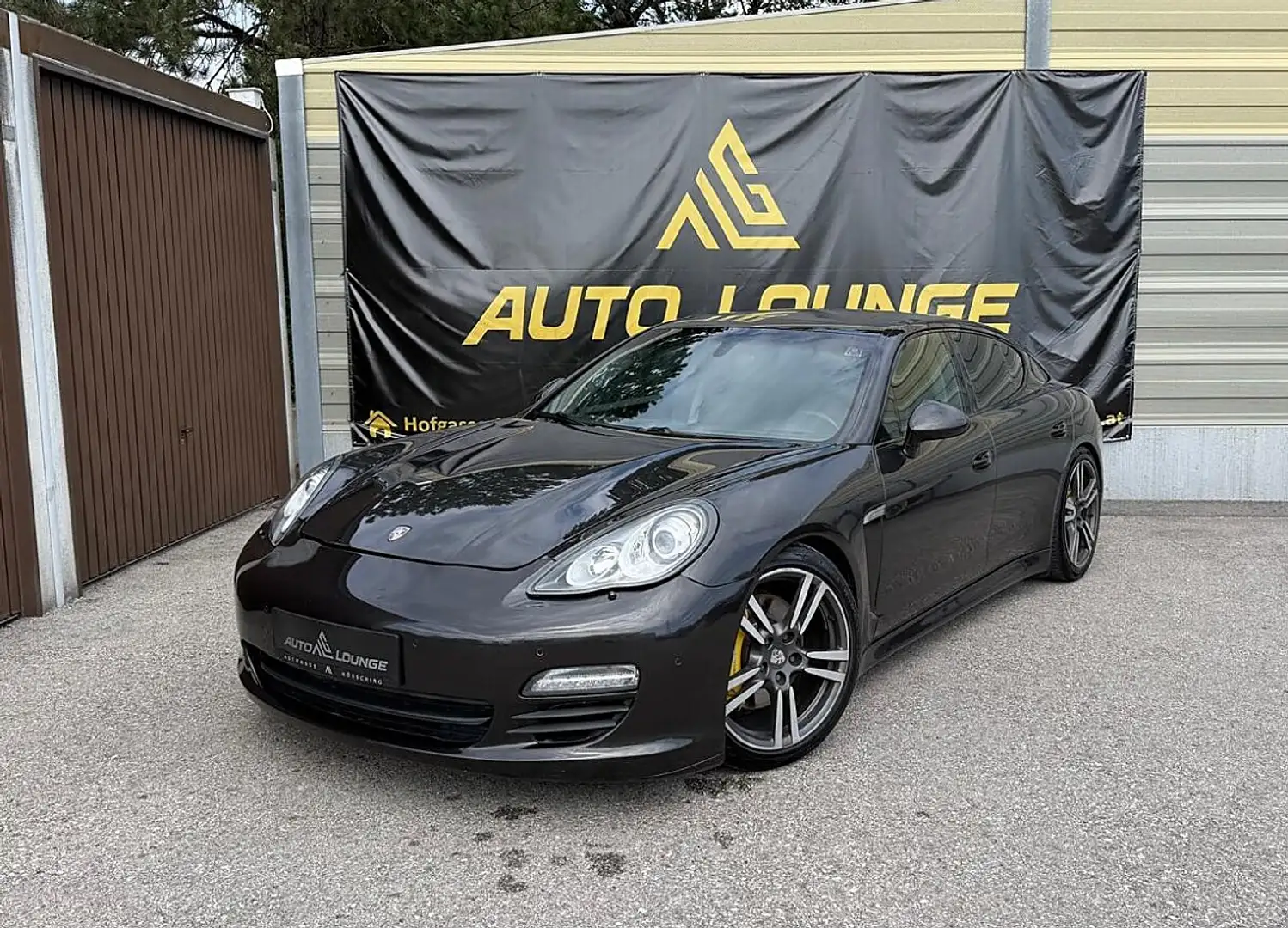 Porsche Panamera 3,0 Diesel Aut. Grau - 2