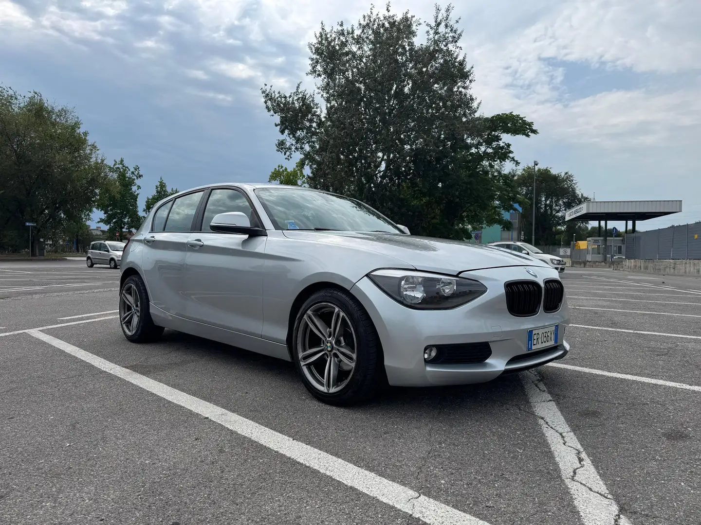 BMW 116 116d 5p 2.0 Futura 116cv dpf - 1
