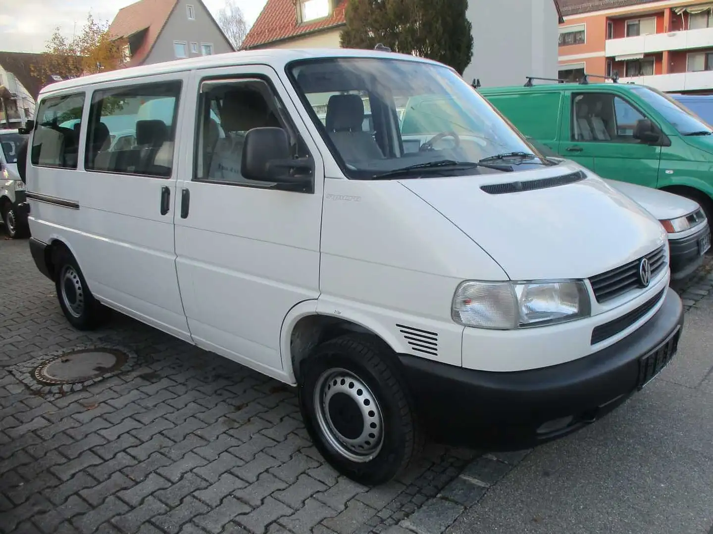 Volkswagen T4 Bus Syncro 2,5Benzin,  original 120800 km Blanc - 2