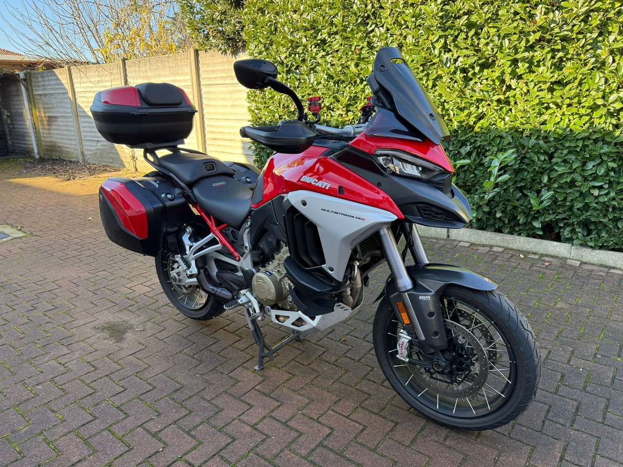Ducati Multistrada V4 S Full