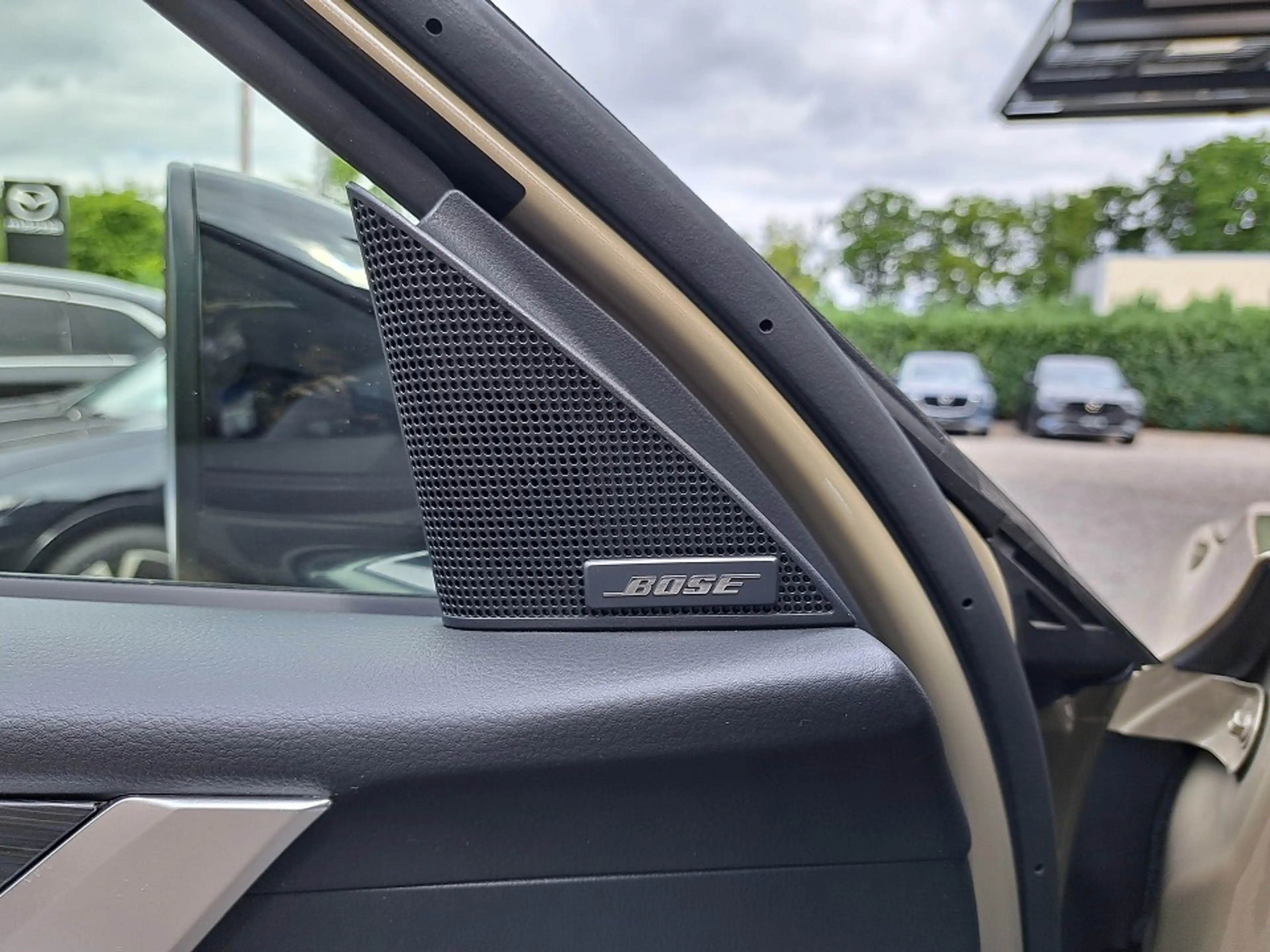 Mazda CX-60 2.5i Plugin Homura Plus Matrix; 360°; Panorama — photo 10