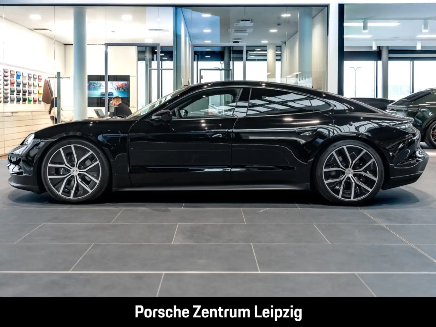 Porsche Taycan 21Zoll BOSE ACC SportChrono Matrix 360Grad Schwarz - 2
