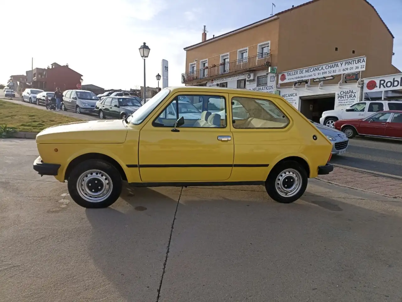 SEAT 127, foto 7