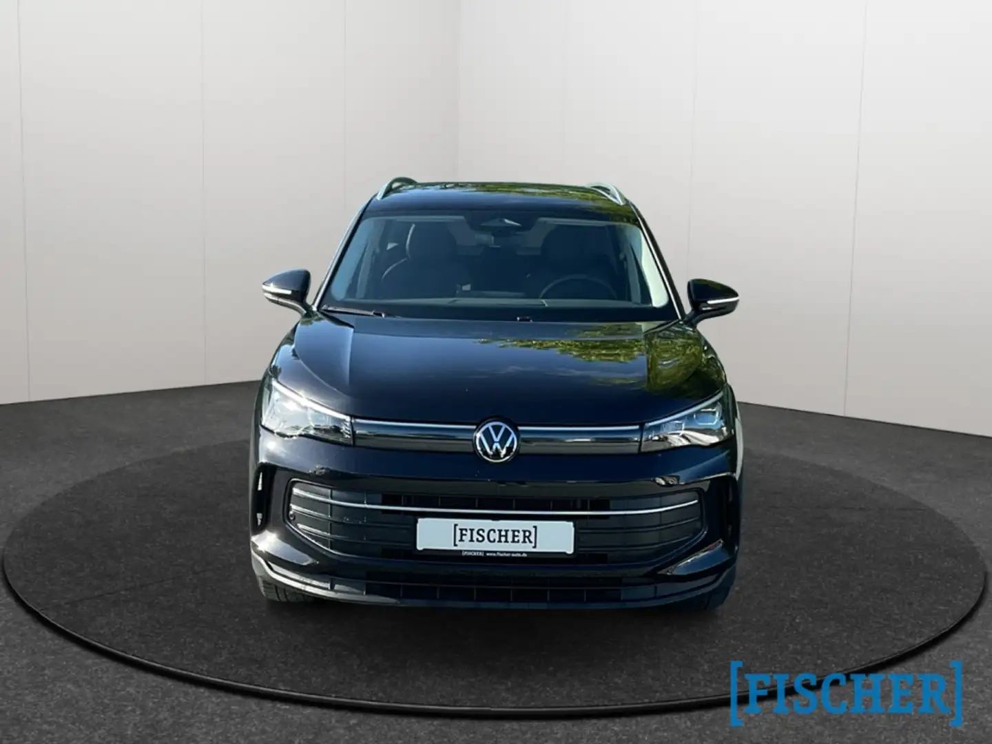 Volkswagen Tiguan 1.5eTSI DSG Life LED AHK Navi SHZ Rear View ACC Schwarz - 2