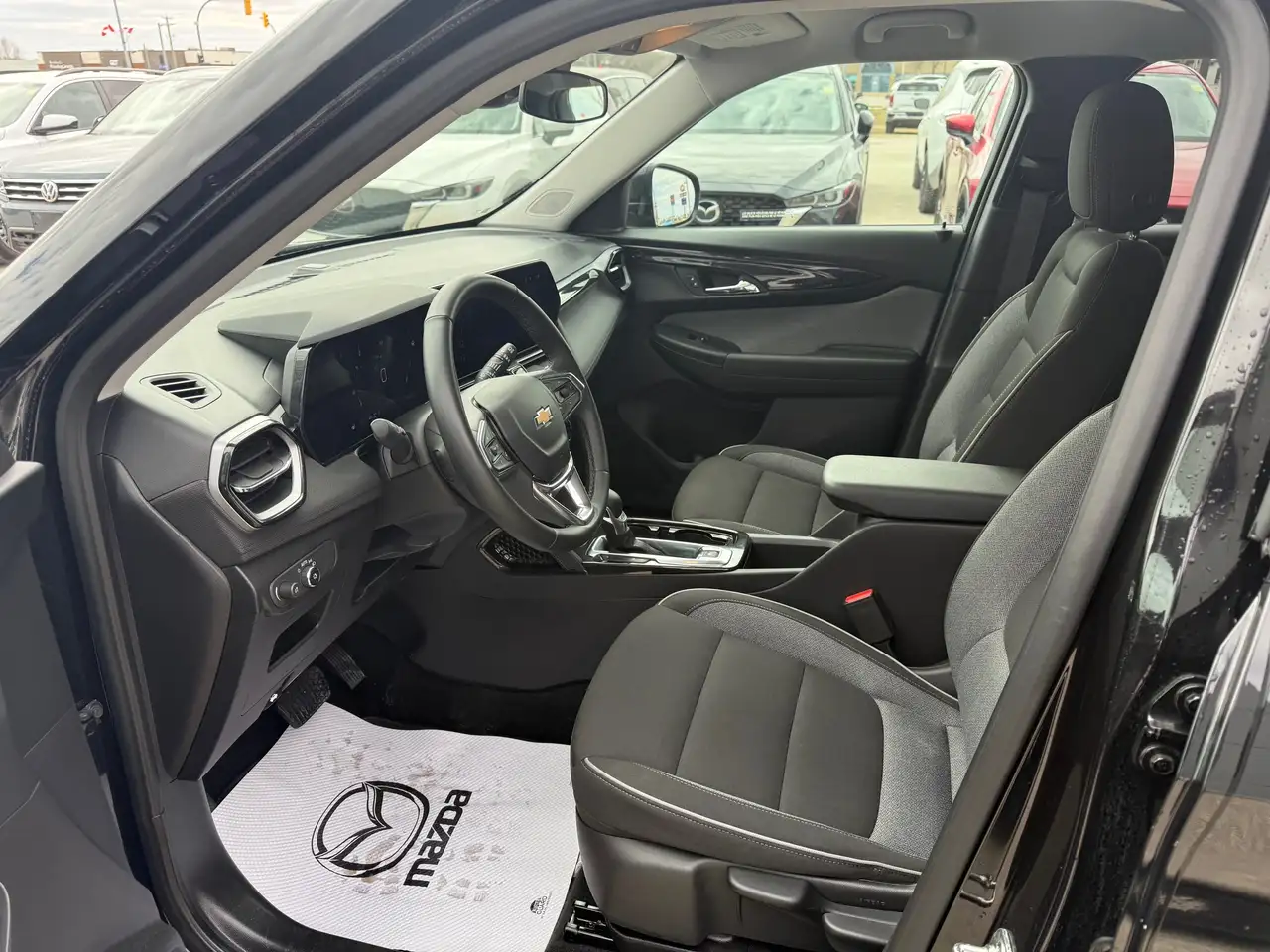 Chevrolet Trailblazer снимка Chevrolet Trailblazer