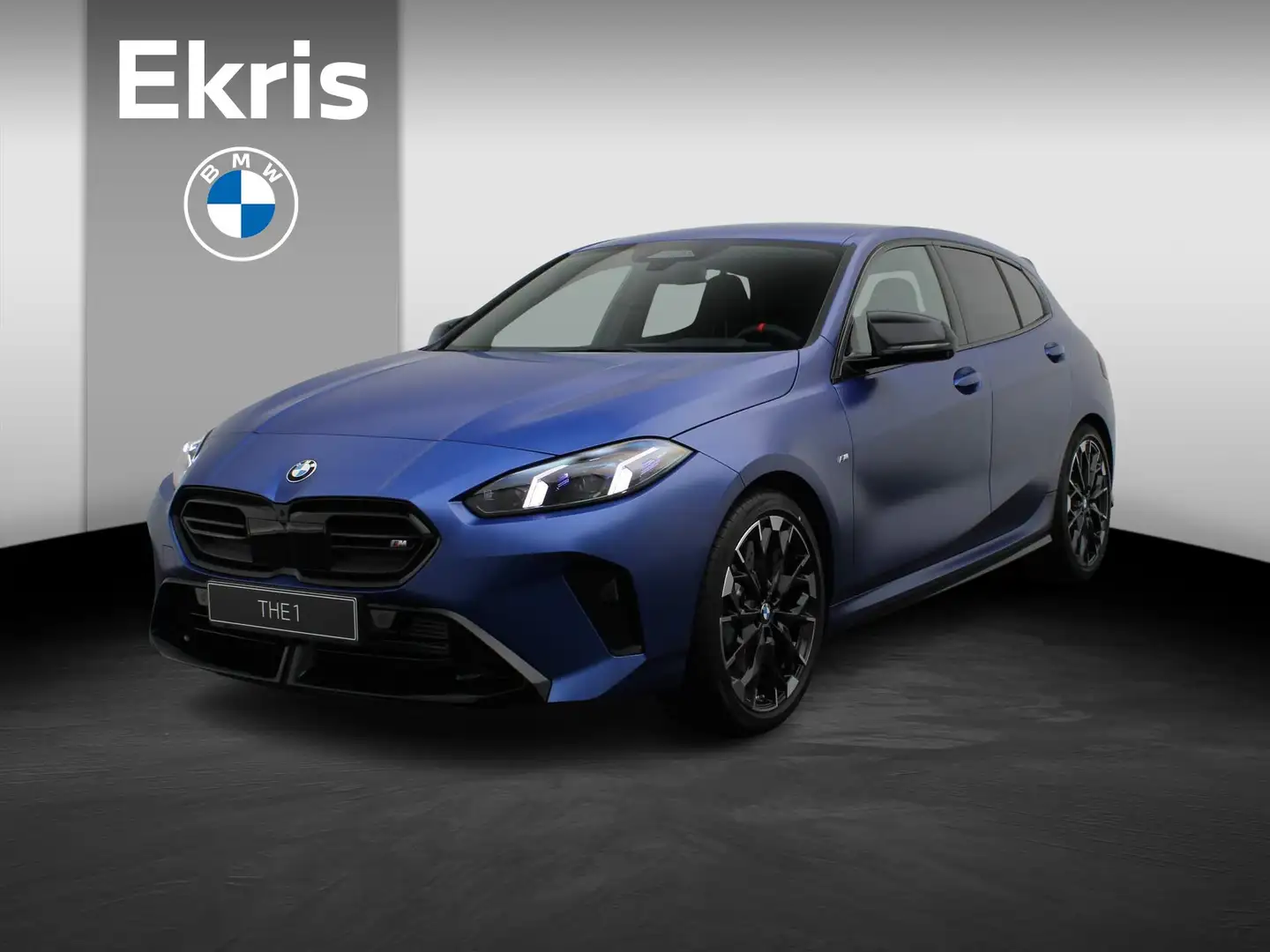 BMW 135 1 Serie 5-deurs M135i xDrive | M Sportpakket Pro | Blauw - 1