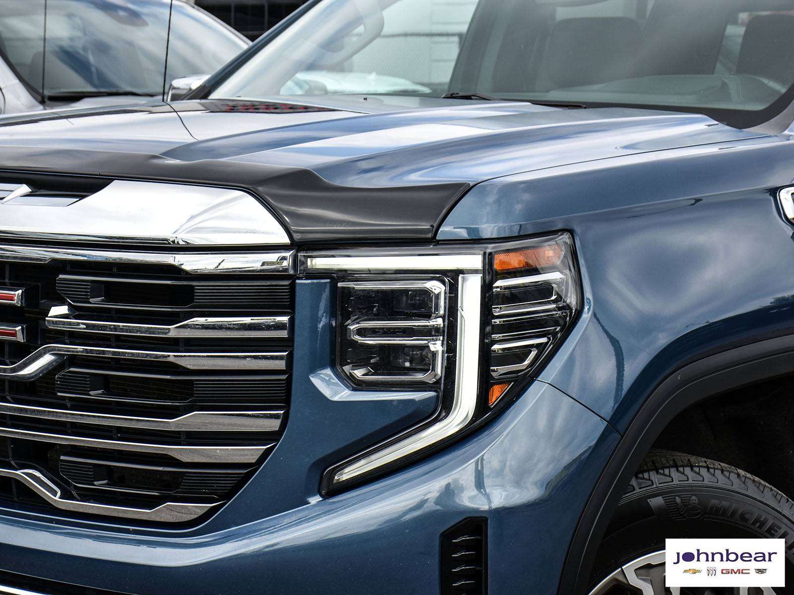 2024 GMC Sierra 1500 SLT/VENTEDSEATS/HARDCOVER/6.6 BOX/5.3LV8/LEATHER — снимка 1