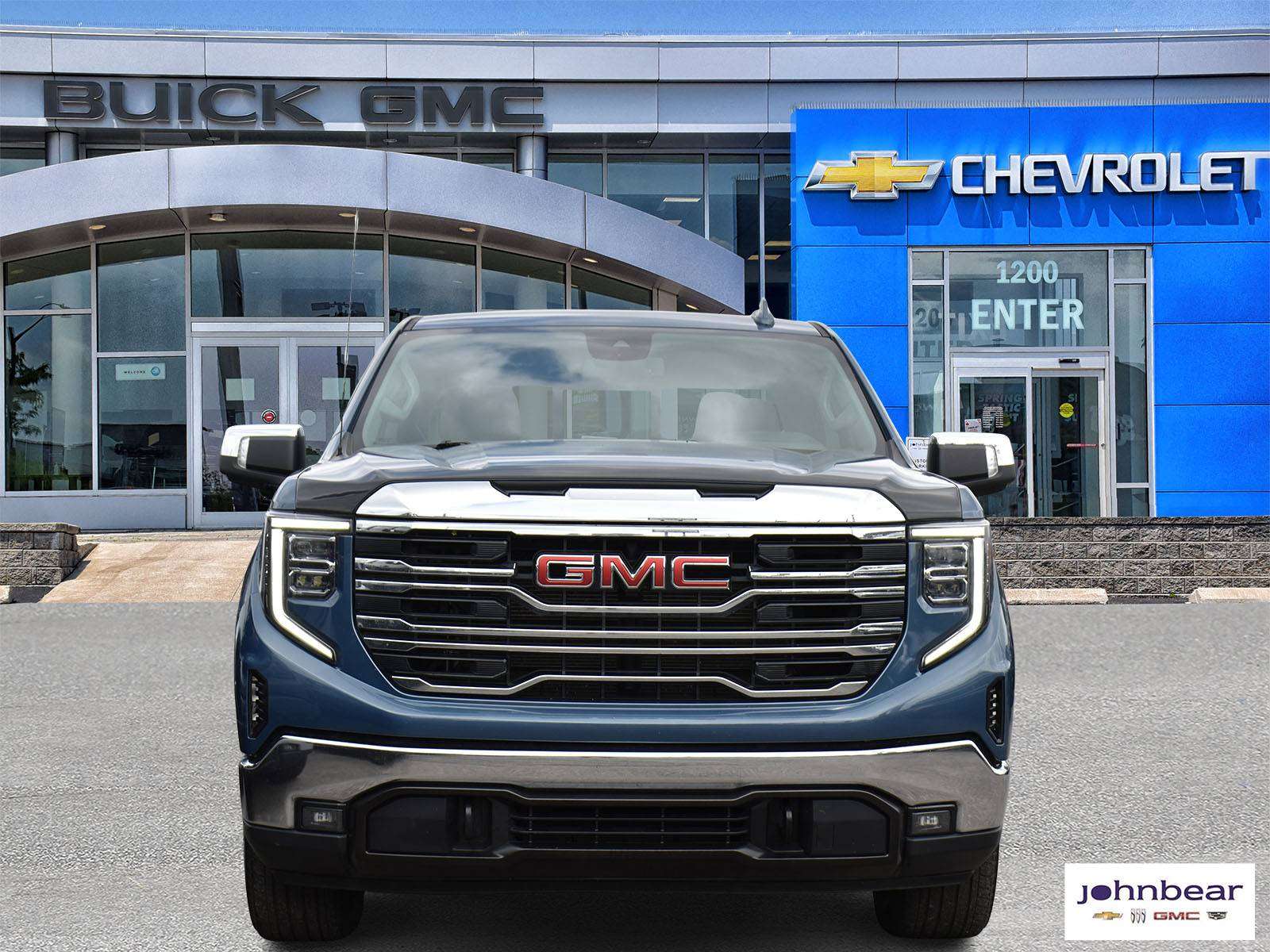2024 GMC Sierra 1500 SLT/VENTEDSEATS/HARDCOVER/6.6 BOX/5.3LV8/LEATHER — снимка 1