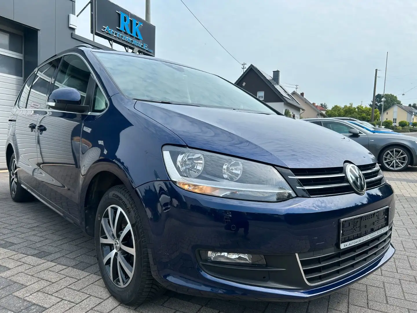 Volkswagen Sharan Comfortline Klimaaut. DSG Navi AHK Azul - 1