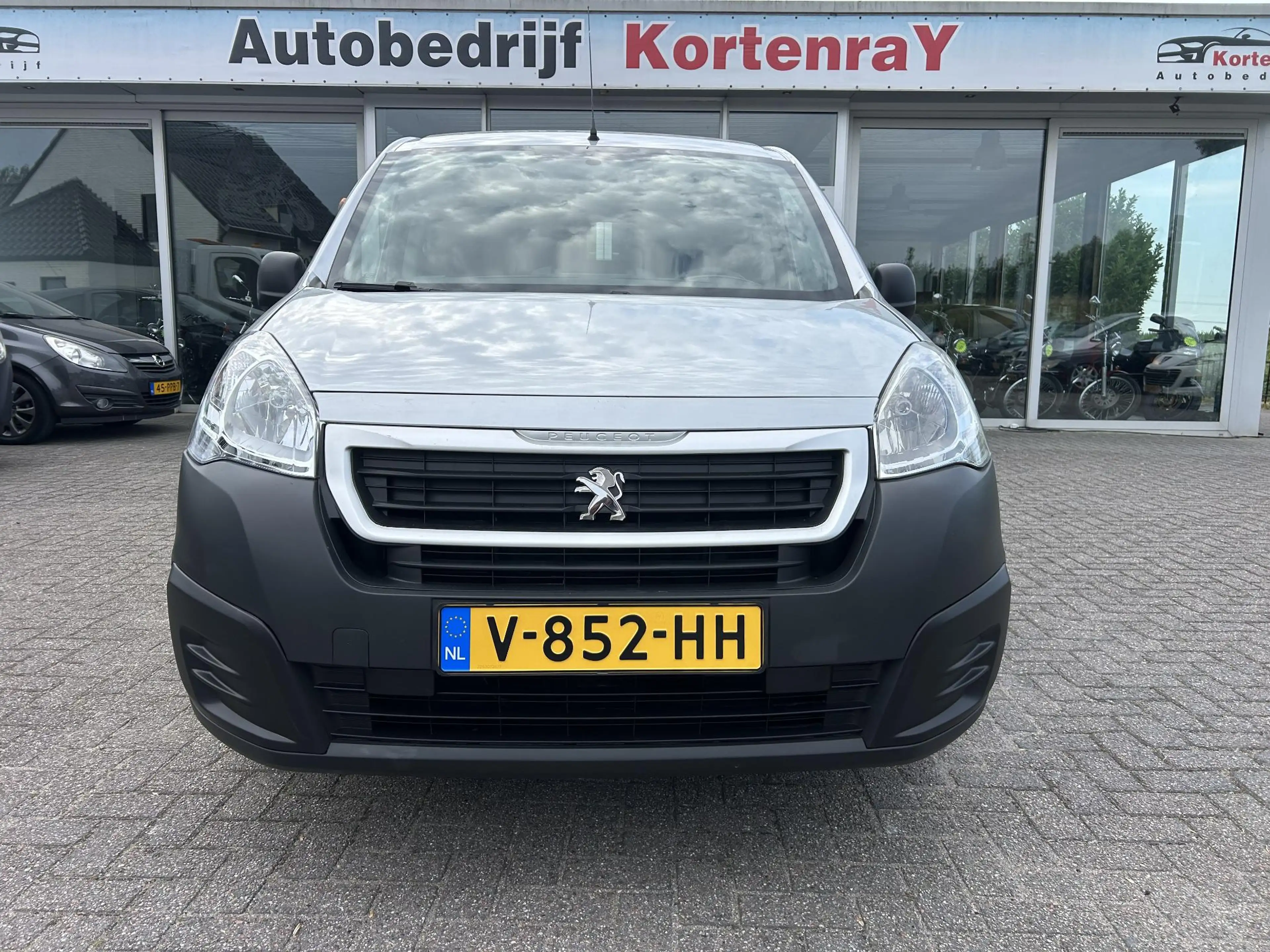 Peugeot Partner 122 1.6 VTi 98 L1 XR UNIEK 16700 KM/PARKEERSENSOR — photo 6