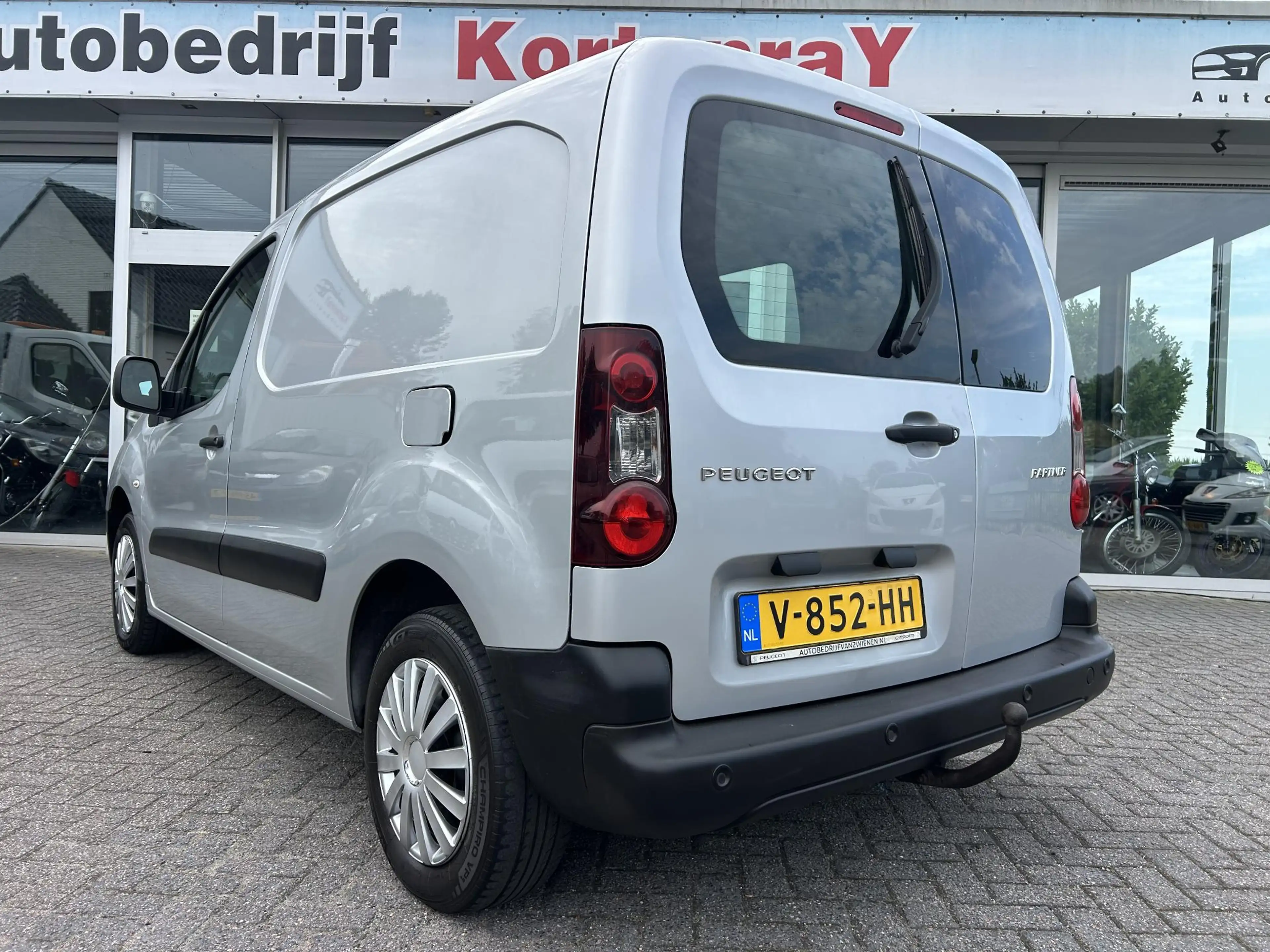 Peugeot Partner 122 1.6 VTi 98 L1 XR UNIEK 16700 KM/PARKEERSENSOR — photo 8