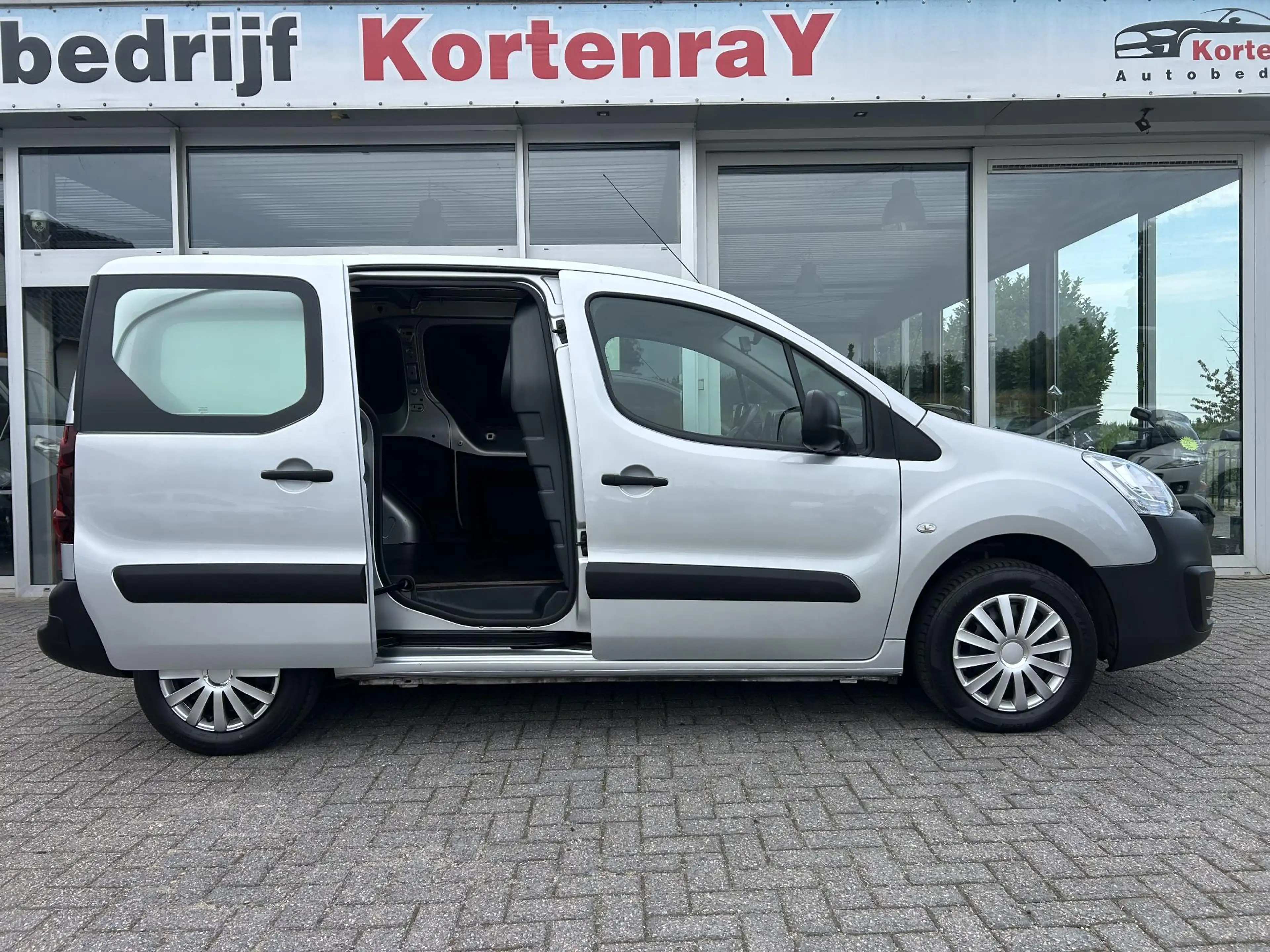 Peugeot Partner 122 1.6 VTi 98 L1 XR UNIEK 16700 KM/PARKEERSENSOR — photo 10
