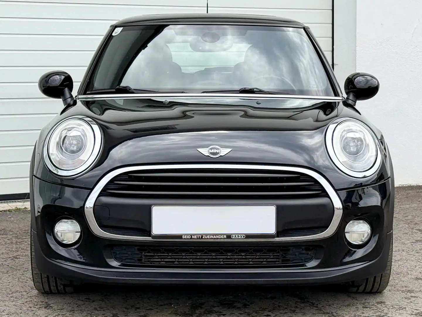 MINI One Hatch Schwarz - 2