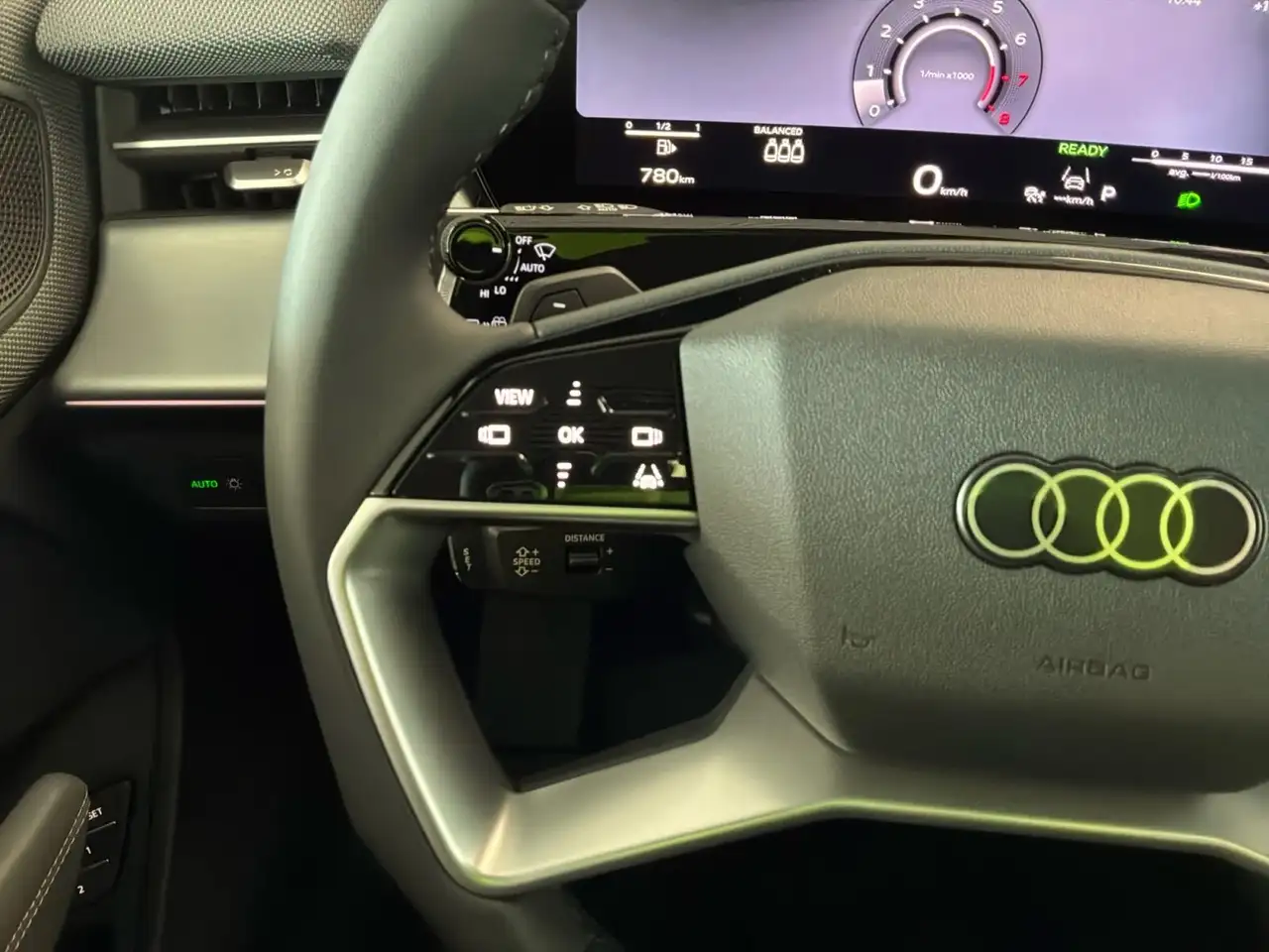 Audi Q3 снимка Audi Q3
