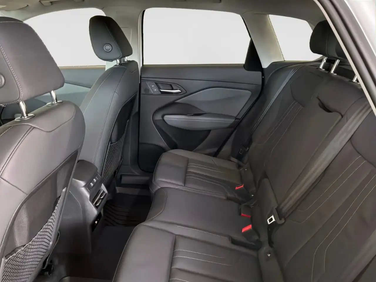 Audi Q3 снимка Audi Q3