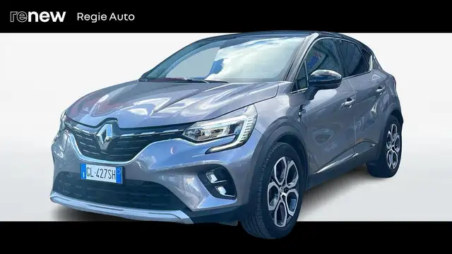 Renault Captur 1.6 E-TECH HYBRID TECHNO FAST TRACK 145CV A