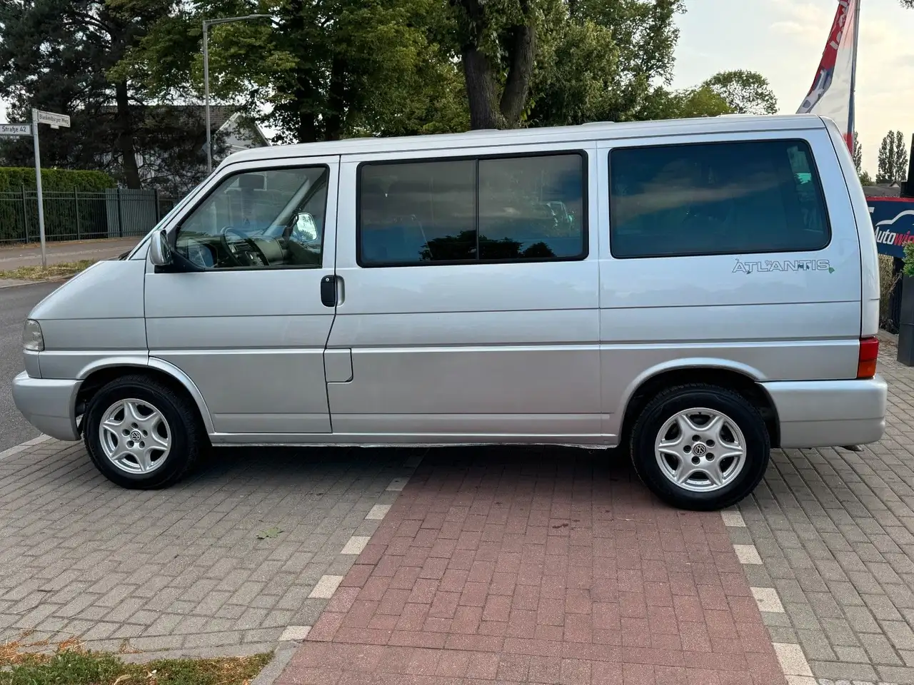 Volkswagen T4 Multivan Atlantis 2.5TDI*KLIMA*AHK*2.HD*TEMP, foto 8