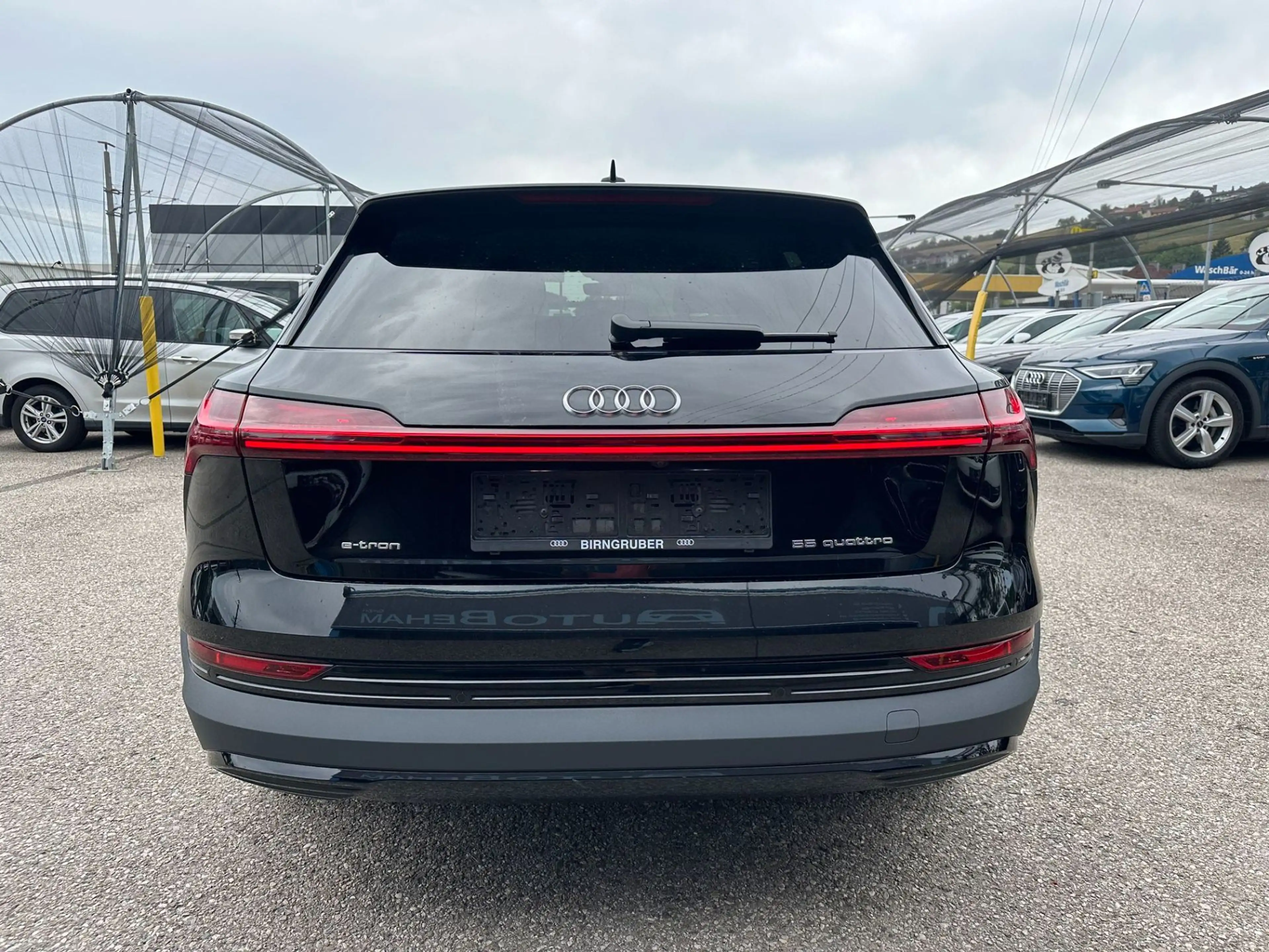 Audi e-tron 55 quattro 95kWh Leder-Matrix-Autopilot — photo 5